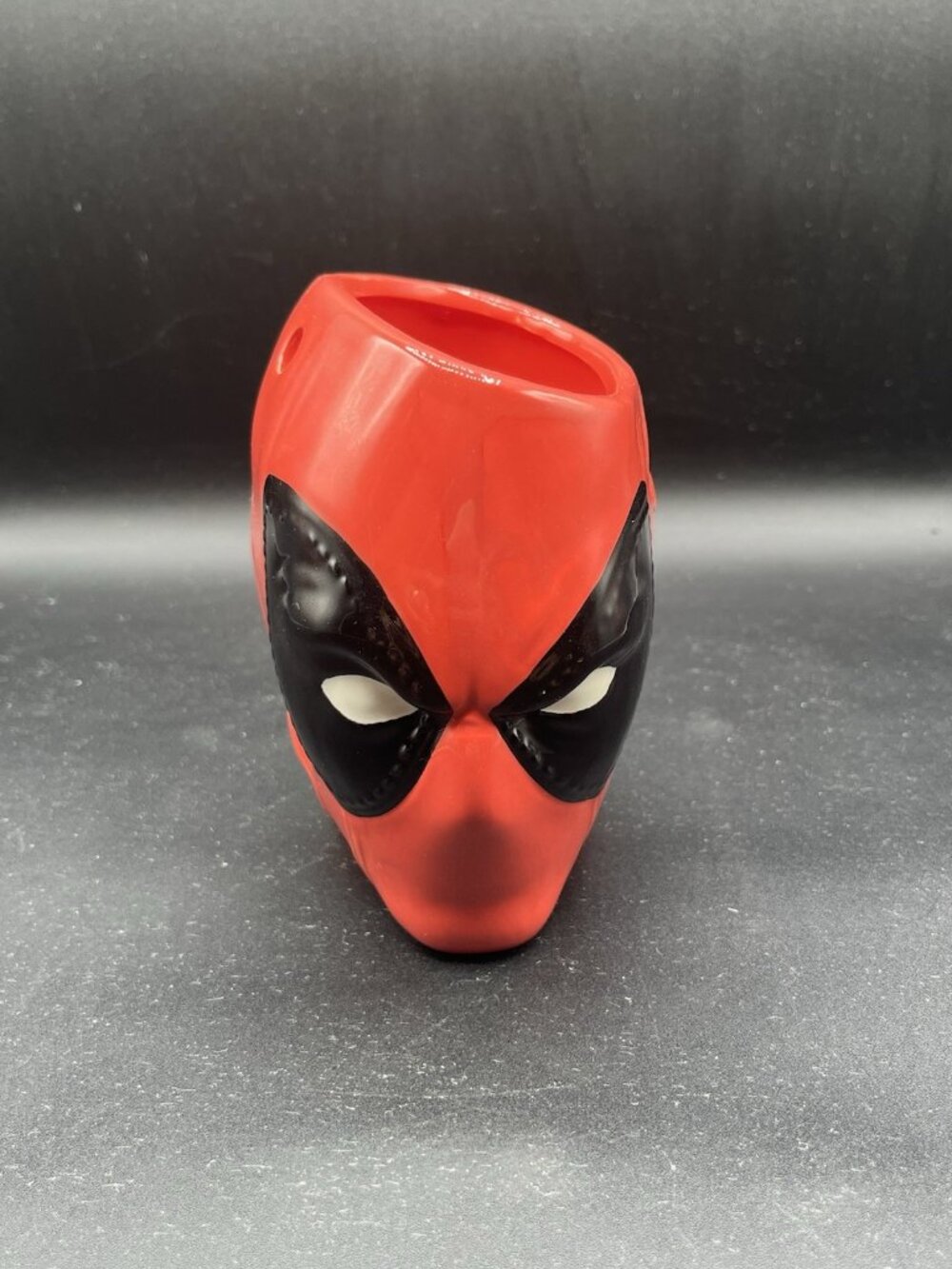 Paladone Marvel Deadpool Desk Organizer, Pen Holder, Pencil Cup ✅
